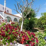 Konukevi Vivenda Aromas Do Algarve