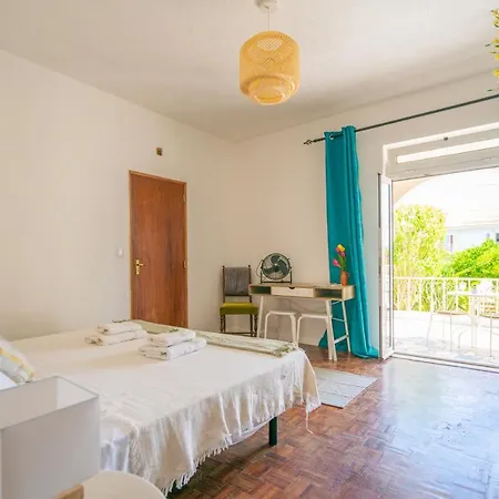 Vivenda Aromas Do Algarve Guest house Monte Raposo