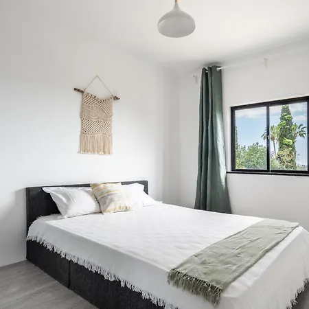 Pensión Vivenda Aromas Do Algarve